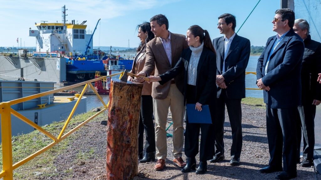LDC's 14 new barges have progressively entered service along the Paraguay-Paraná waterway